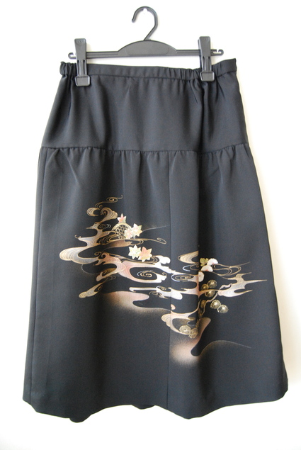 着物リメイク・羽織からスカート_d0127925_2327627.jpg