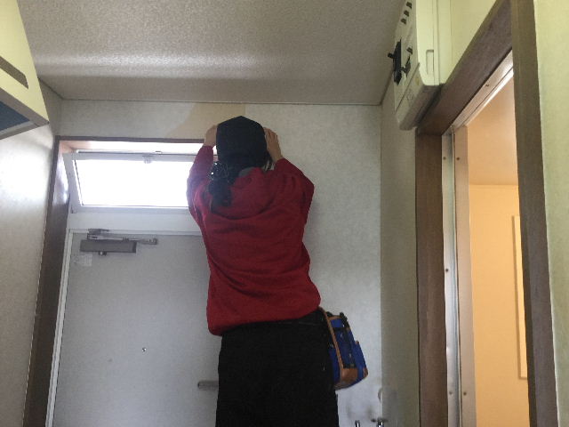 クロス工事_f0031037_20312011.jpg
