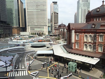 東京ランチとKITTEの屋上庭園_a0191183_10213510.jpg