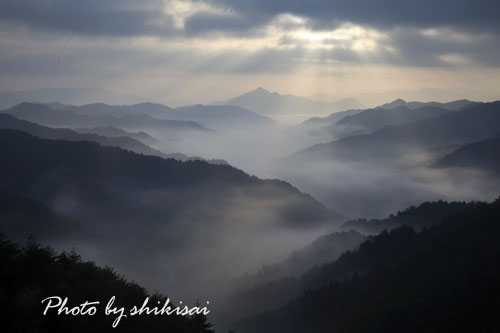 野迫川の雲海(2015-No.03)そのⅡ_a0135396_223932.jpg