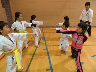 西町教室 姉妹の新しい仲間!_c0118332_2318508.jpg