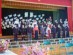 光明小学校　卒業式_a0084645_2343936.jpg