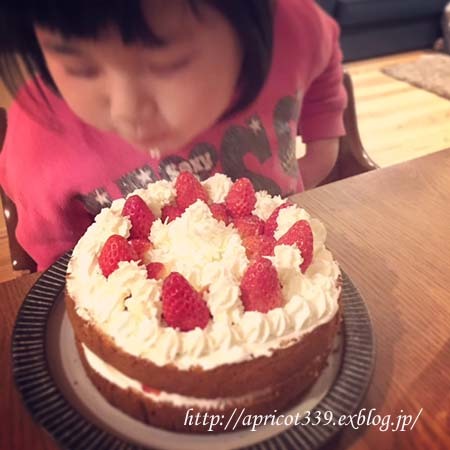 次女の誕生日とお菓子作りグッズの収納_c0293787_10570891.jpg