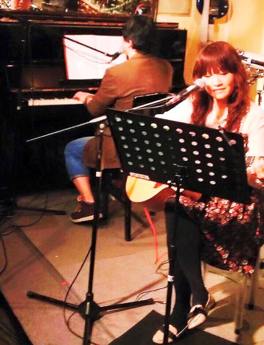 2015年、「第1回目のカラフルライブ@ZOE」のライブレポ♪_e0188087_15171413.jpg