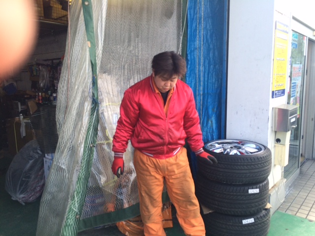 3月25日山本が送りますTOMMYの1日 ランクル アルファード ハマー_b0127002_19491911.jpg