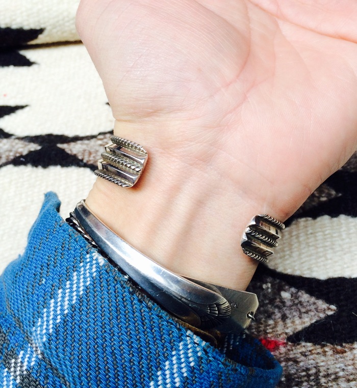 vintage \"navajo\" silver bangle_c0177238_19282839.jpg