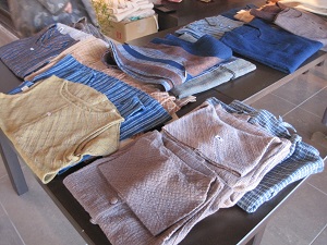 うさと服展_f0233340_1634898.jpg