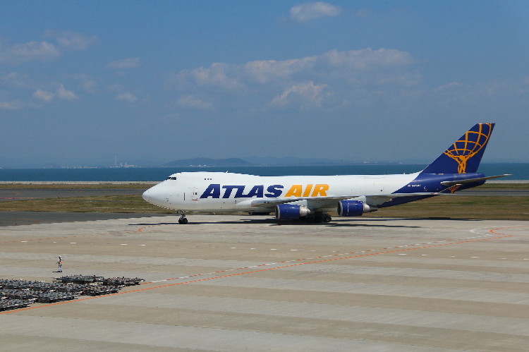 ATLAS B747-400F_c0097781_21581499.jpg