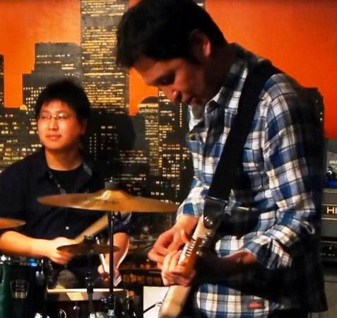 2015年、「第1回目のカラフルライブ@ZOE」のライブレポ♪_e0188087_19371417.jpg