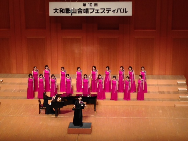 歌姫たちの応援に・・・_a0326106_8384691.jpg