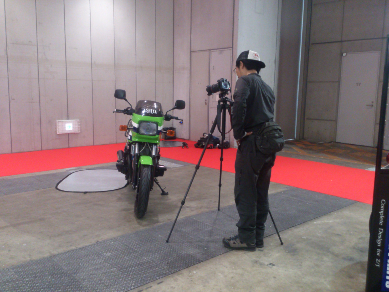 2015 モーターサイクルショー 搬入です です。_f0231916_2222012.jpg