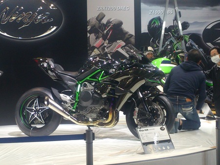 2015 モーターサイクルショー 搬入です です。_f0231916_2294915.jpg