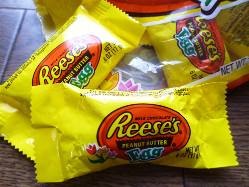 Reese\'s PEANUT BUTTER Eggs_c0152767_22211560.jpg