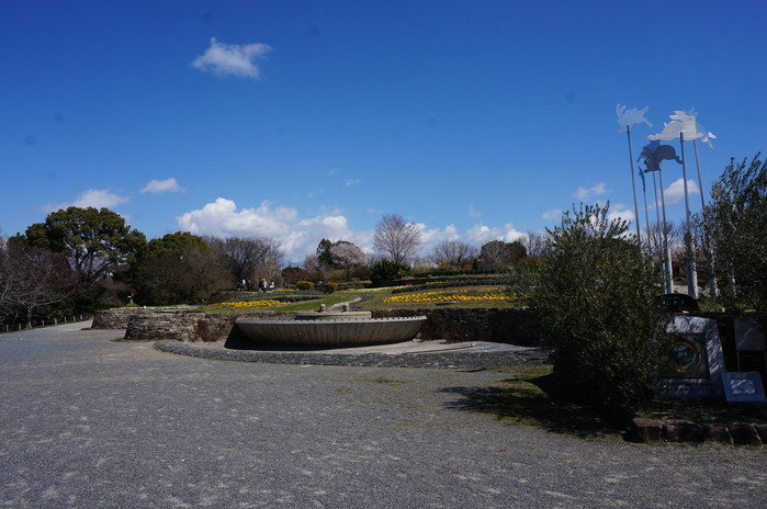 初東山植物園は入り口を確かめるのじゃ、_d0128883_904718.jpg