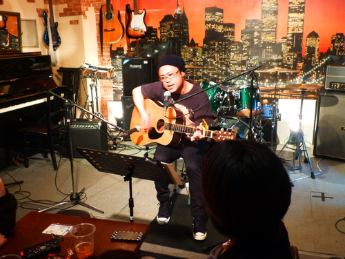 2015年、「第1回目のカラフルライブ@ZOE」のライブレポ♪_e0188087_11411811.jpg