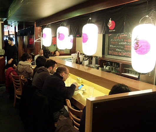 NYで人気の本場博多の豚骨ラーメン「秀ちゃんラーメン」 Hidechan Ramen _b0007805_22524041.jpg
