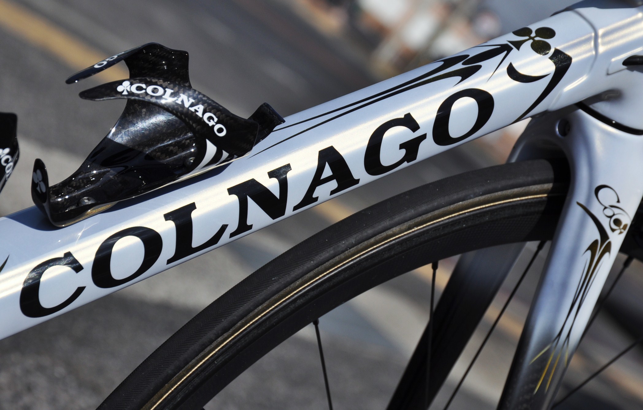 COLNAGO  C60  クラシックホワイト_b0246207_22353288.jpg