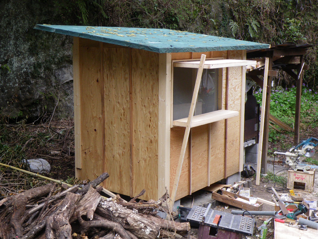 １畳半の小屋 完成 カワセミ工房 鎌倉 旧絵手紙いろは印