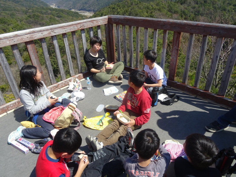 きのくに子どもNPO『あみはうす』学童保育第２日目　＆　みさき里山クラブ定例活動日　in　孝子の森_c0108460_20073180.jpg