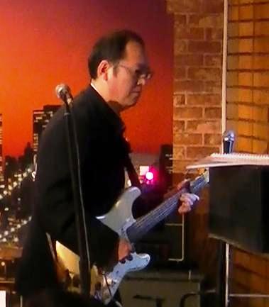 2015年、「第1回目のカラフルライブ@ZOE」のライブレポ♪_e0188087_11394636.jpg