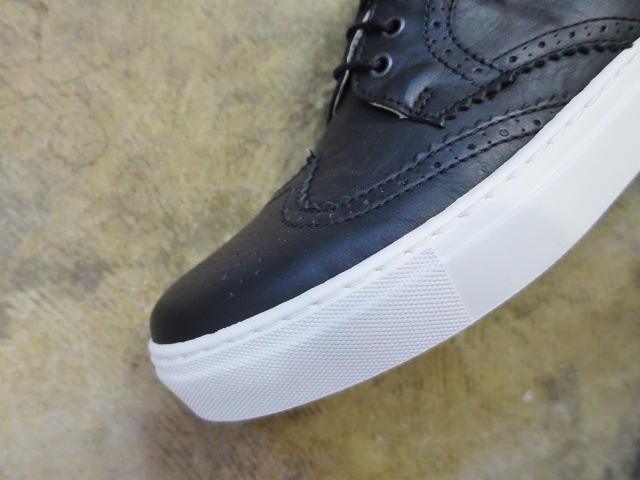 RTM ・・・ BROGUE LEATHER SNEAKER!★! 大人のスニーカーです(^^♪_d0152280_137056.jpg