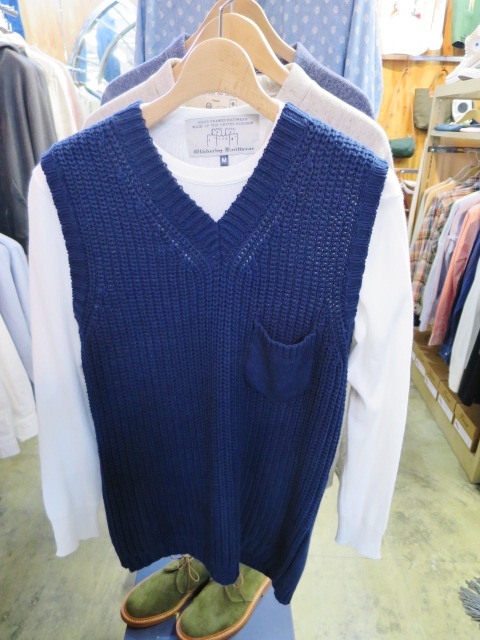 今時期に・・・これからの時期も・・・Cotton KNIT V-NECK VEST By Kato_d0152280_2261928.jpg