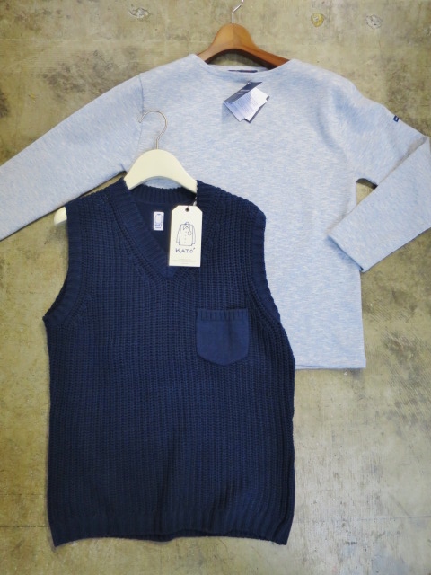 今時期に・・・これからの時期も・・・Cotton KNIT V-NECK VEST By Kato_d0152280_2263794.jpg