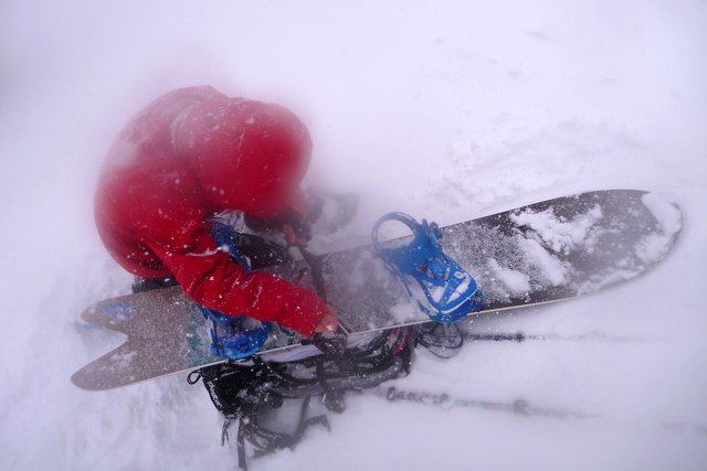 【滑走レポ　2015.3.24】 3月下旬の大雪　1ロマ運行だけど楽しんじゃいます！＠かぐら_e0037849_1753153.jpg