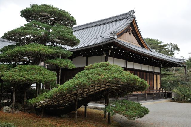 鹿苑寺 - Wikipedia