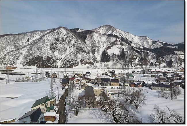 岩室温泉（５）・・・上越新幹線からの車窓風景_b0053765_20441629.jpg