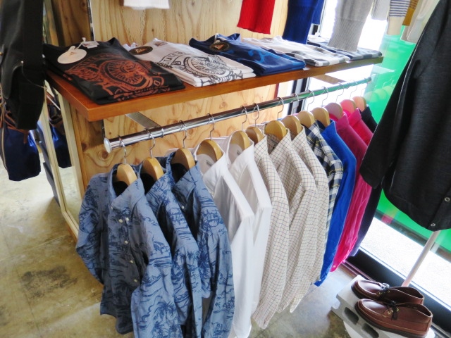 今年も大人気★のようです。。。御馴染みのFELCO PRINT TEE!★!_d0152280_16233843.jpg