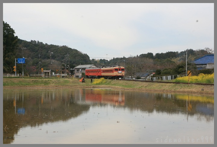 イスミ鉄道_c0129300_0193917.jpg