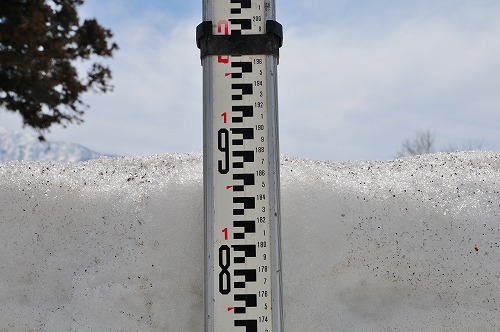 消雪剤を散布_c0336902_19574342.jpg