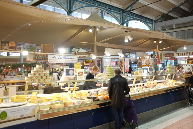 Dijon (Digione) ブルゴーニュ地方の旅④, ディジョンのマルシェ_b0246303_18173971.jpg