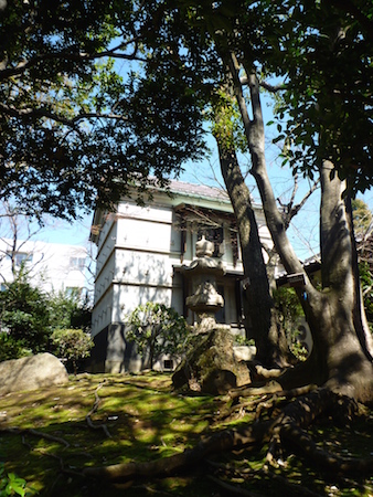 代官山の 旧朝倉家住宅 を見学〜中目黒に移動して目黒川の桜を鑑賞♪_e0194987_21194946.jpg