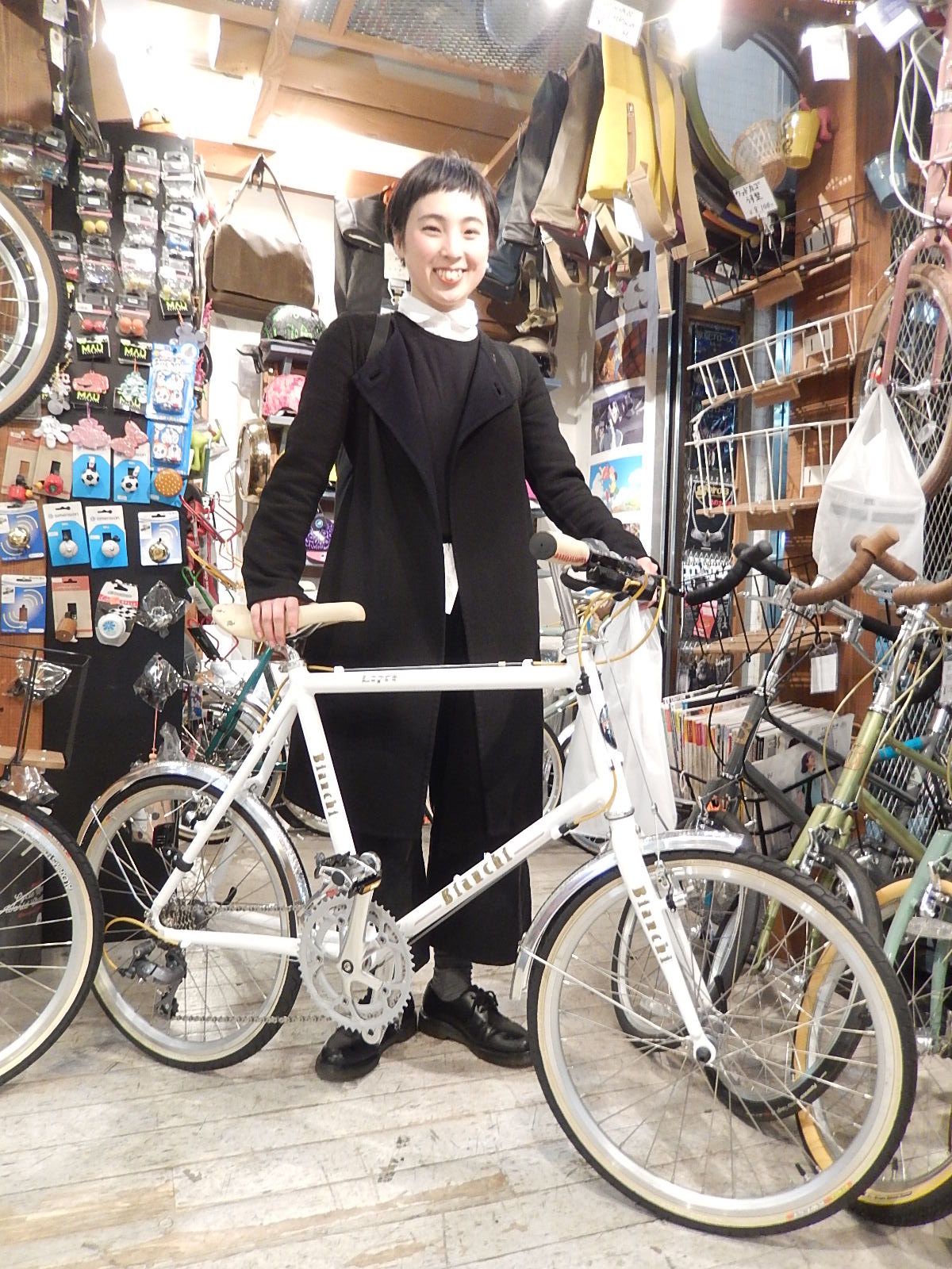 3月31日　渋谷　原宿　の自転車屋　FLAME bikeです_e0188759_11451531.jpg