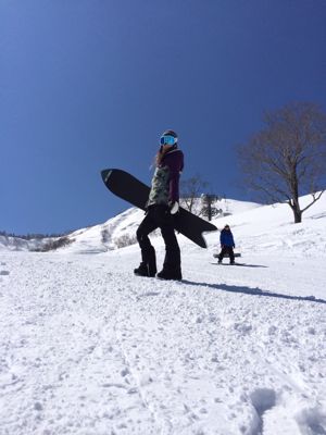 スキー場をはしご　⭐️３月末のピーカン&#127925;_c0151965_15151123.jpg