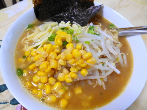 大黒軒　細麺　豚骨ラーメン_c0310987_18062013.jpg