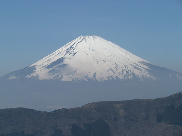大涌谷からの富士山　　　　2015.3.31_e0186021_10013009.jpg