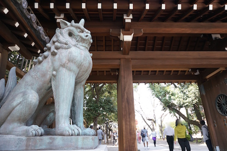 靖国神社で満開の桜を満喫♪_e0194987_15521179.jpg