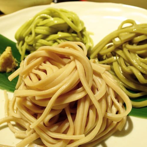 矢大臣うどんとお酒をいただきつつ、良い気分_c0060143_206198.jpg