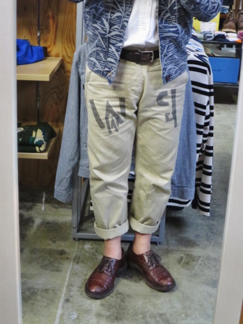 花見JKT・其の③ Universal Works ・・・ 抜染BOMBER JACKET!★!_d0152280_2204268.jpg