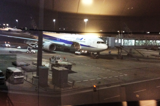 羽田空港から岡山へ バンクーバー不動産やのカバン持ち