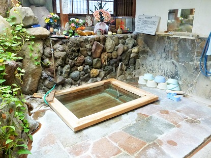 産湯が温泉_e0077899_8132058.jpg