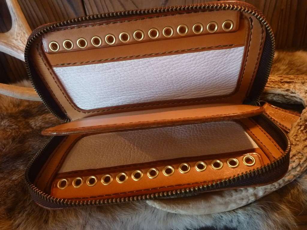 ルアーワレット【シマフクロウ＆バスケット】 : CHARMS Handmade works