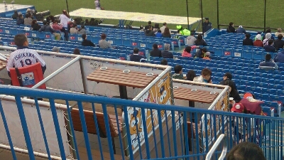 e0212073_18472.jpg
