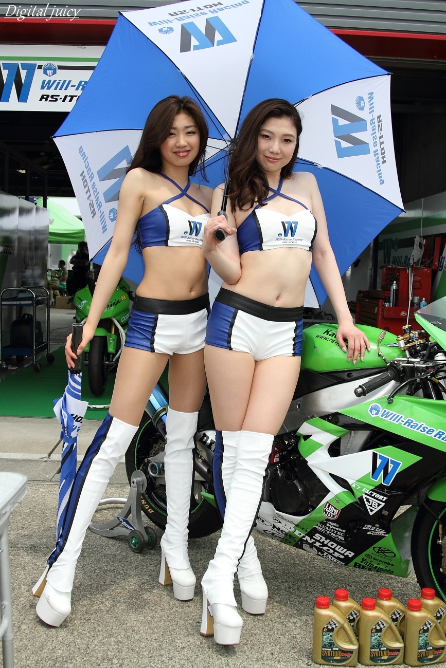 あべみほレースクィーン あべみほ さん（Will-Raise Racing RS-ITOH レースクイーン） : Digital juicy