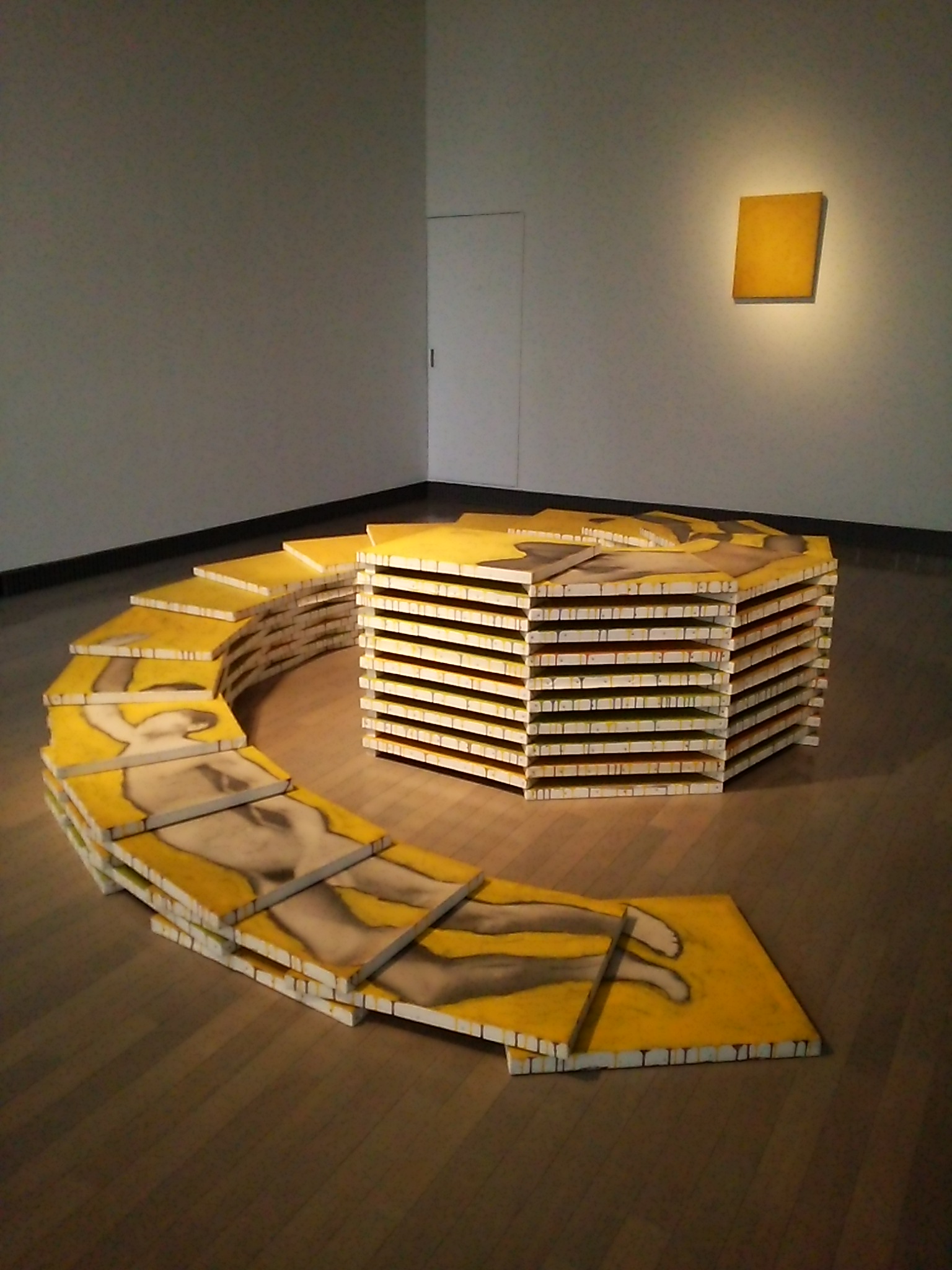 現在開催中の横浜美術館のコレクション展から_e0091712_7491832.jpg