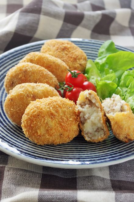 自家製万能ひき肉炒めで作る!簡単コロッケ_f0168317_2195067.jpg