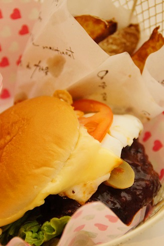 ハンバーガー ~春休み~_c0235725_1052840.jpg